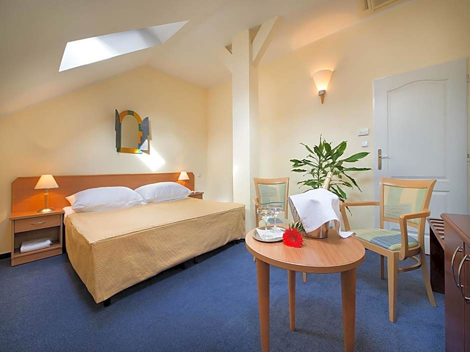 Ea Hotel Tosca