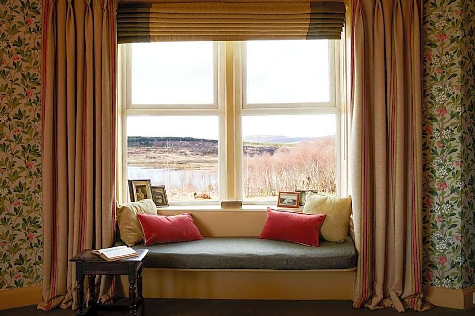 Kinloch Lodge Hotel and Restaurant