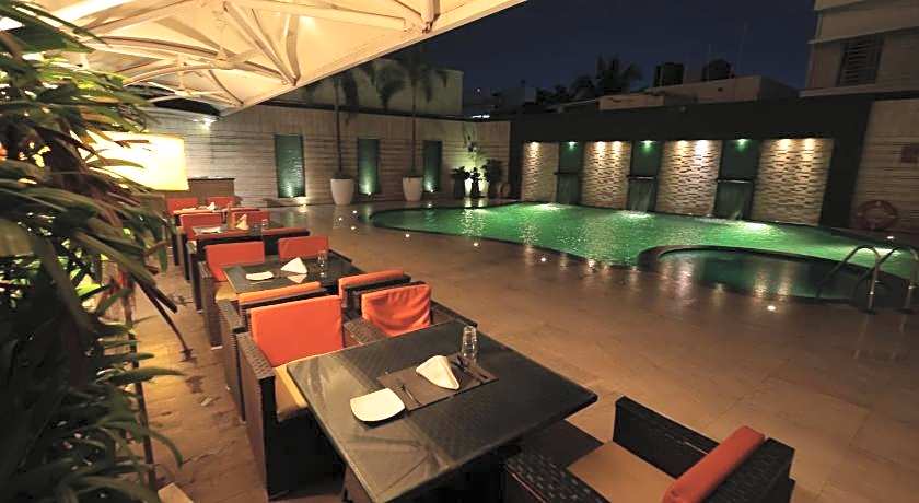 Hotel Cenneys Gateway