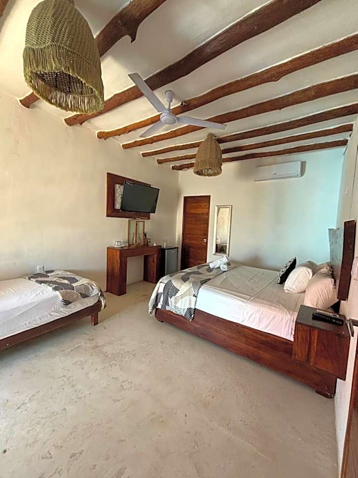 HOTEL MITTOZ HOLBOX