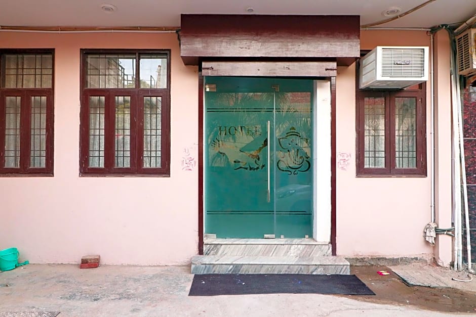 Airport Hotel Eagle Eye