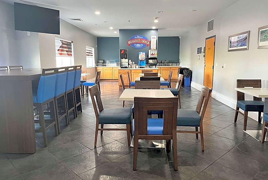 Baymont by Wyndham Indianapolis Northeast