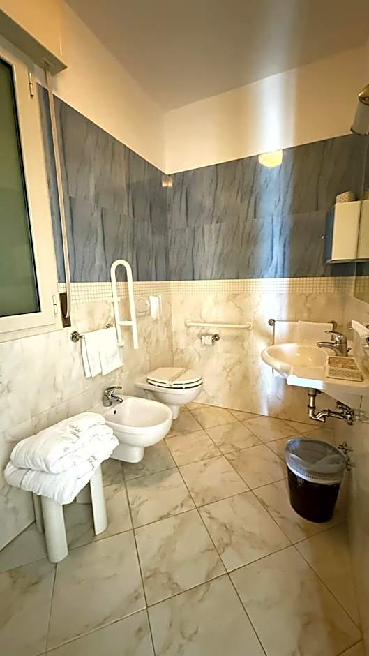 Hotel Ariella
