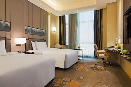 Grand Deluxe Twin Room