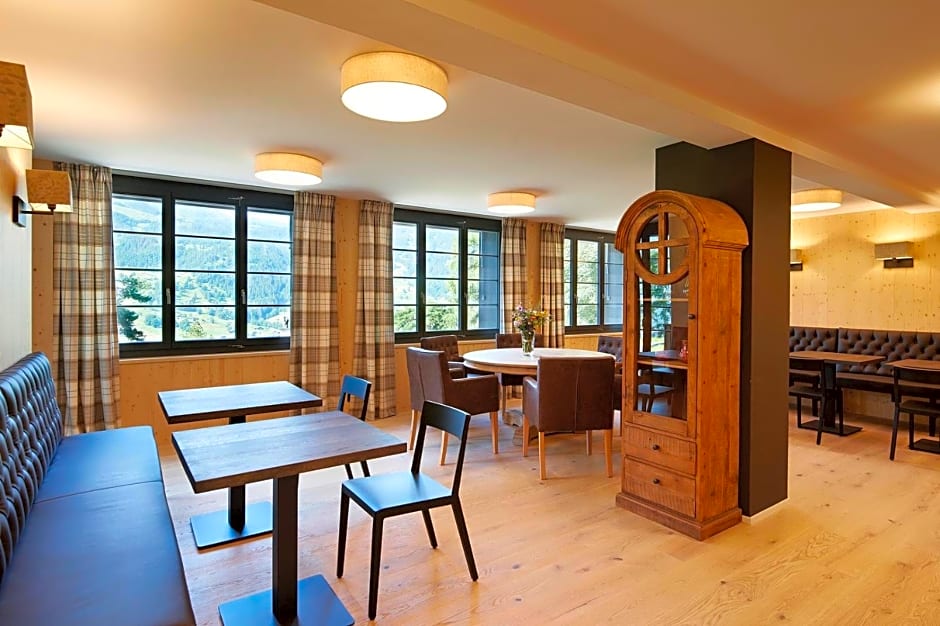 Eiger View Alpine Lodge