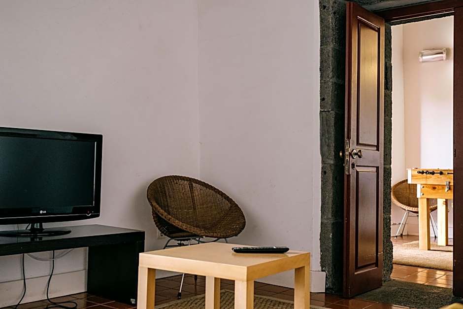 Azores Youth Hostels - Pico