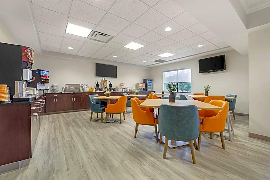 Comfort Suites Lewisburg near University