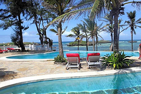 Lily Palm Resort