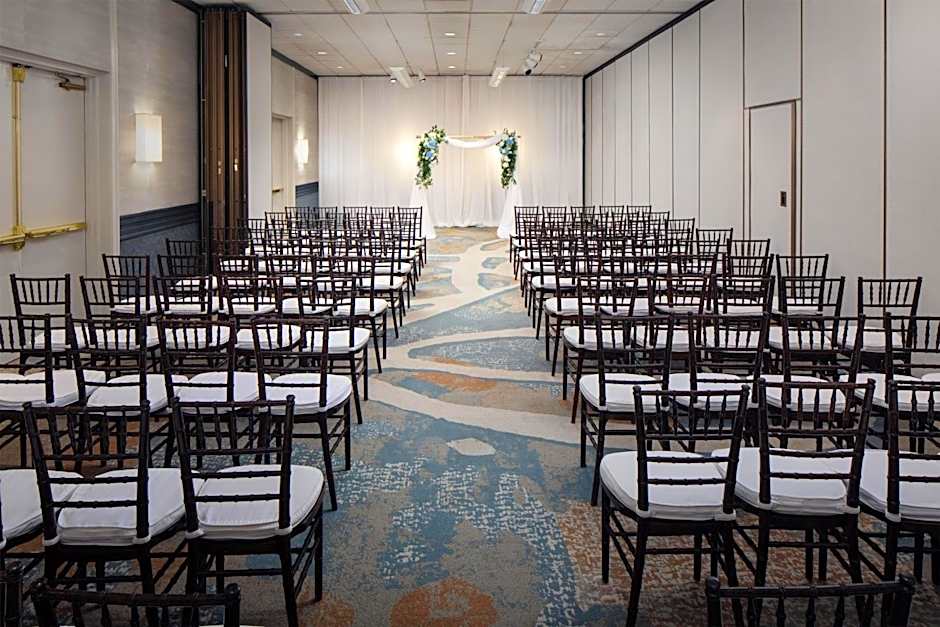 DoubleTree by Hilton Hotel Boston-Andover