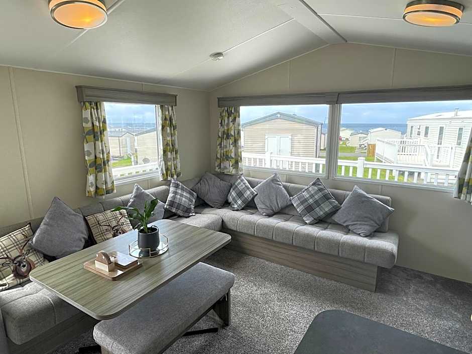 Atlas By The Sea - Craig Tara, Ayr