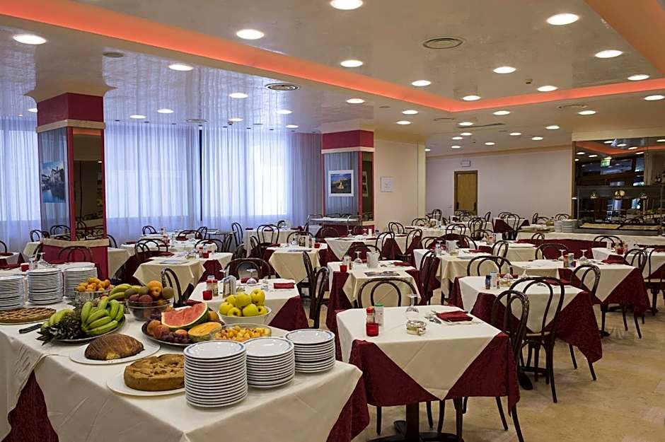Hotel Miralaghi Family & Sport
