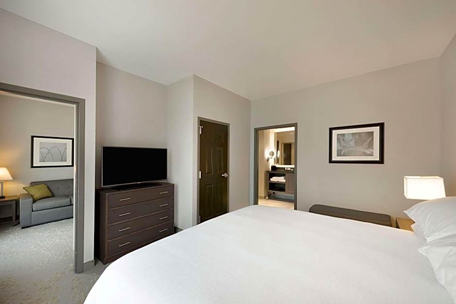 Embassy Suites By Hilton Charlotte/Ayrsley