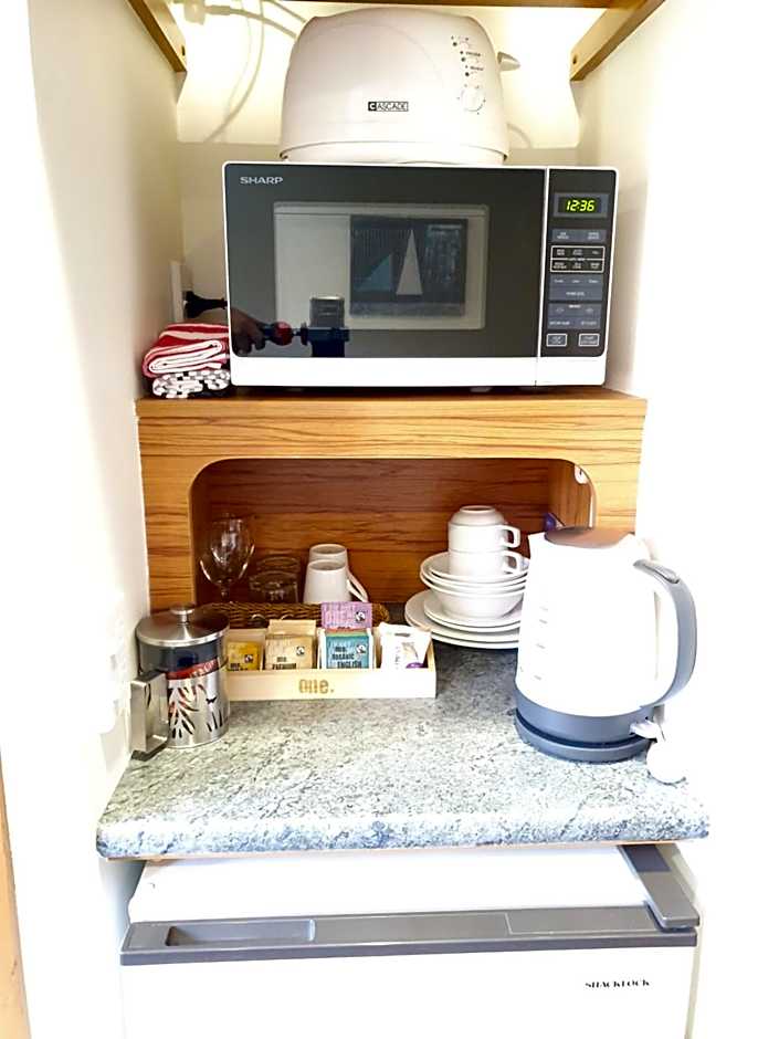 Fitzherbert Castle Motel