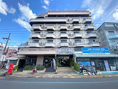 Chao Phya Grand Hotel