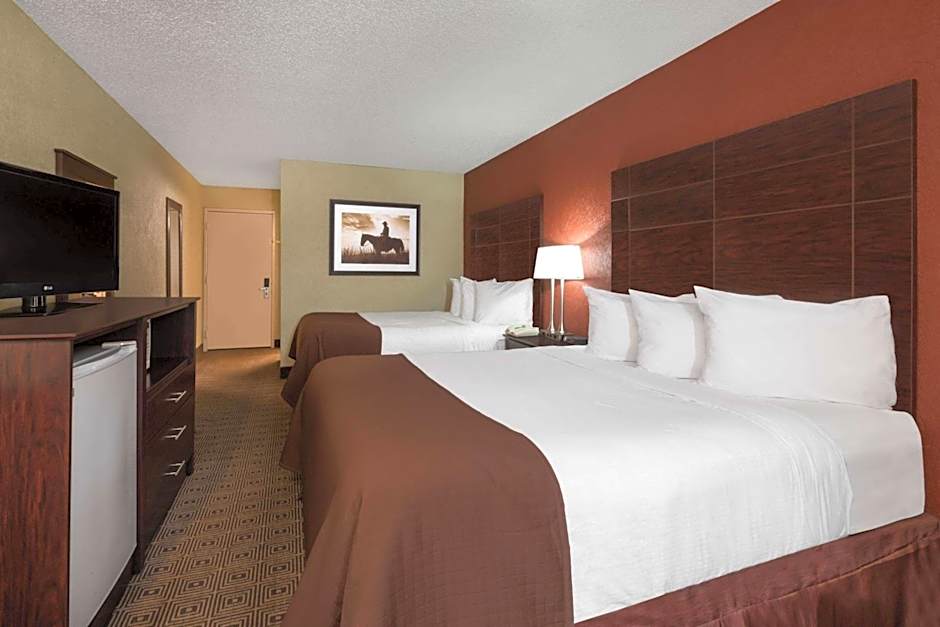 Baymont by Wyndham Midland Airport