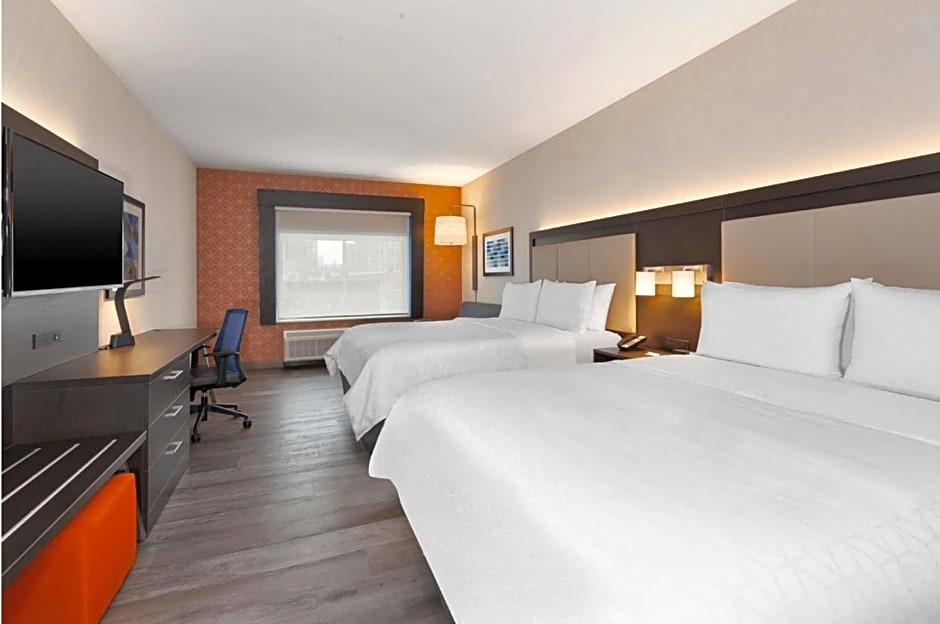 Holiday Inn Express And Suites Jersey City - Holland Tunnel By IHG