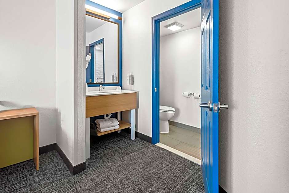 Spark by Hilton Oxford