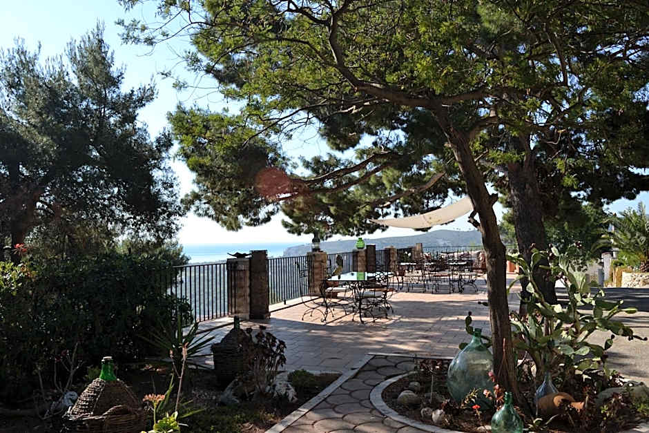 Residenza Collina Dei Pini