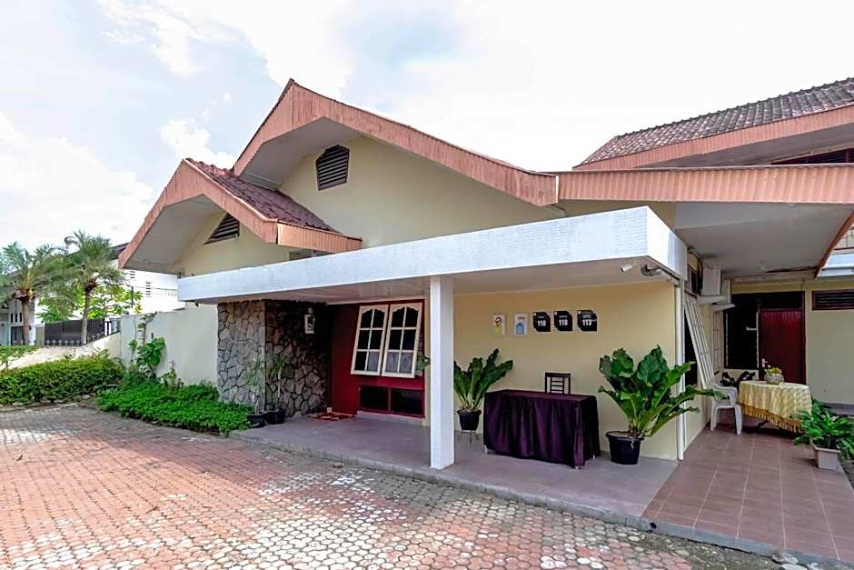 OYO Living 2604 Elicia Kost