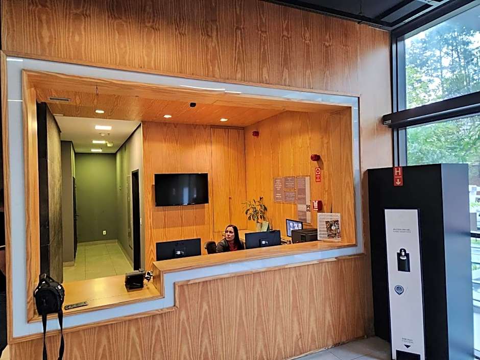 AlphaStay by Alpha - StayService