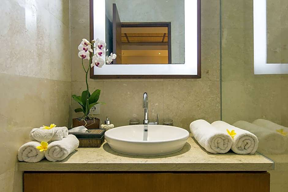 Beautiful Bali Villas - 6 mins walk to the beach