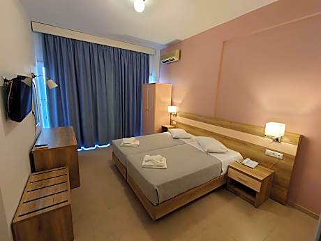 Ifigenia Hotel