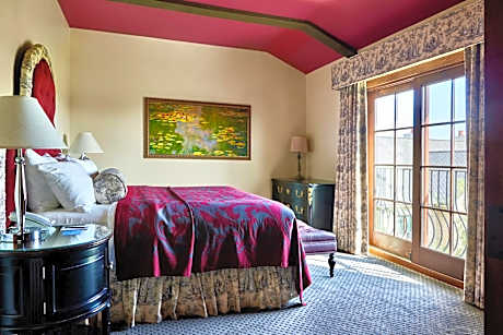 Garden View 1 Bedroom Suite King Patio