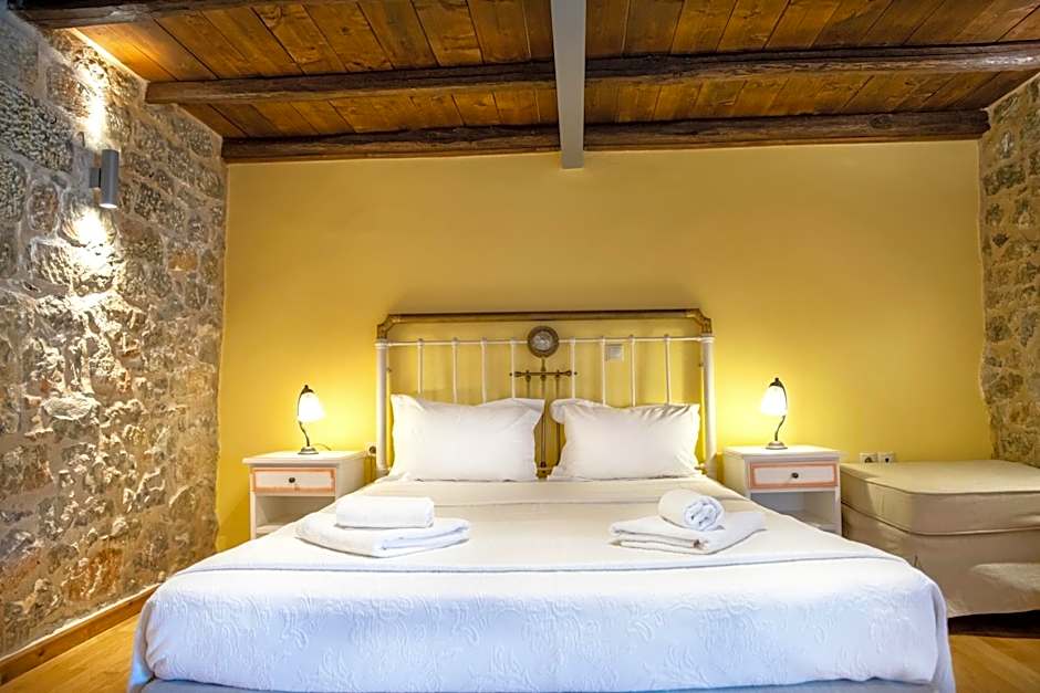 Trapela Areopolis, Boutique Hotel