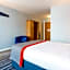 Holiday Inn Express Perth By IHG