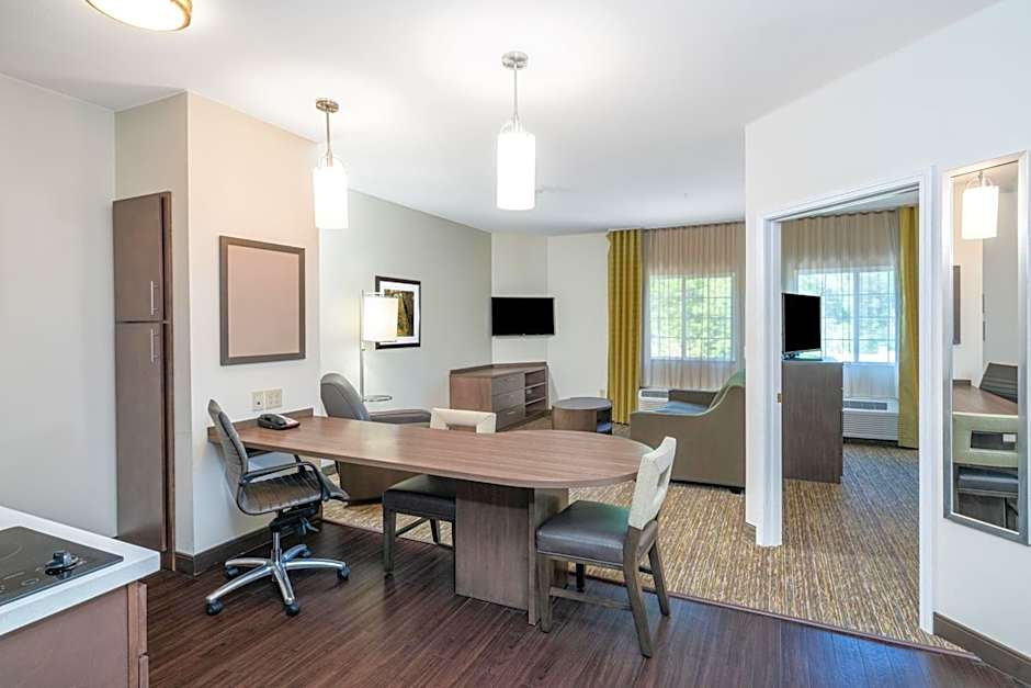 Candlewood Suites Auburn By IHG