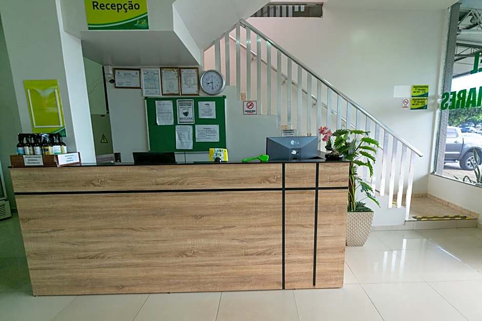 Hotel Verde Mares
