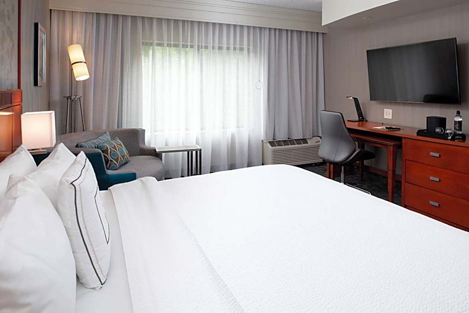 Courtyard by Marriott High Point