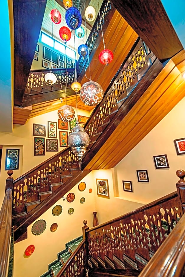 Lemon Tree Hotel Srinagar