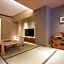Kaminarimon Ryokan