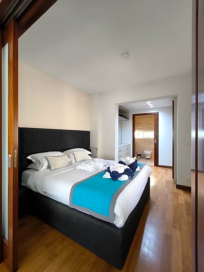 D Townhouse Boutique Suites