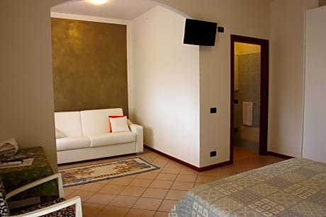 Comfort Quadruple Room with Terrace