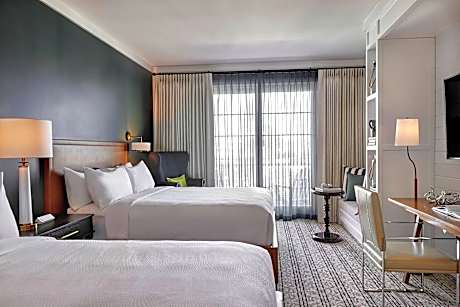 Room, 2 Queen Beds, Balcony