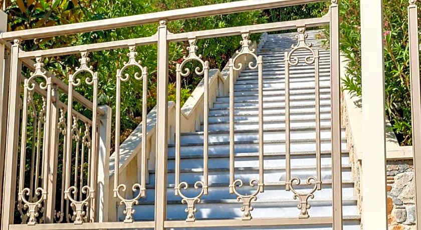 Skiathos Luxury Living