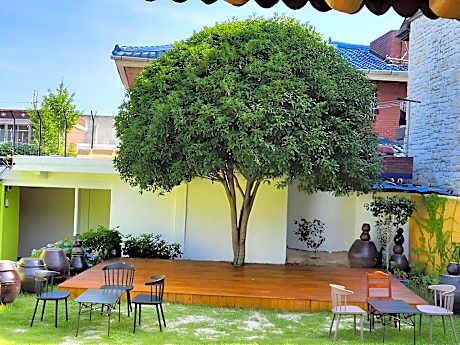 Suncheon Daoljae Hanok Pension