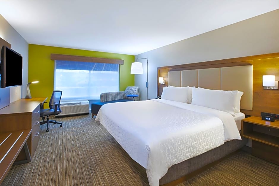 Holiday Inn Express & Suites Grand Rapids