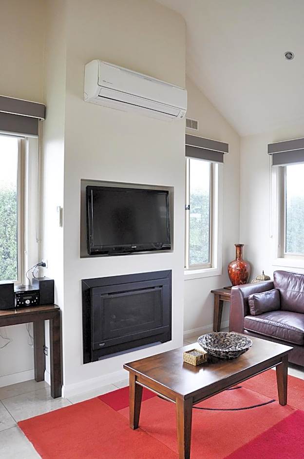 Wild Cattle Creek Estate