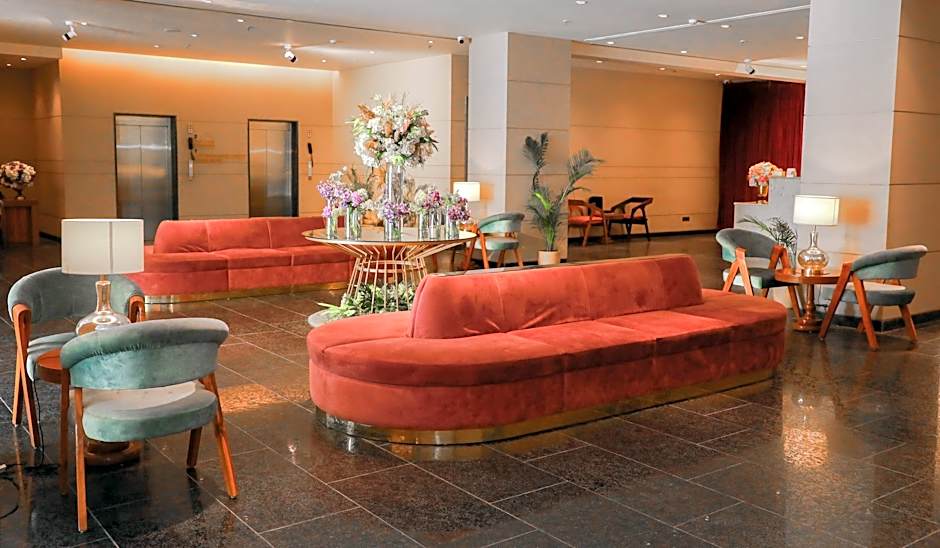 Park Boulevard Hotel