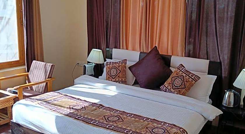 Glacier View Guest House
