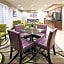 La Quinta Inn & Suites by Wyndham Oshkosh