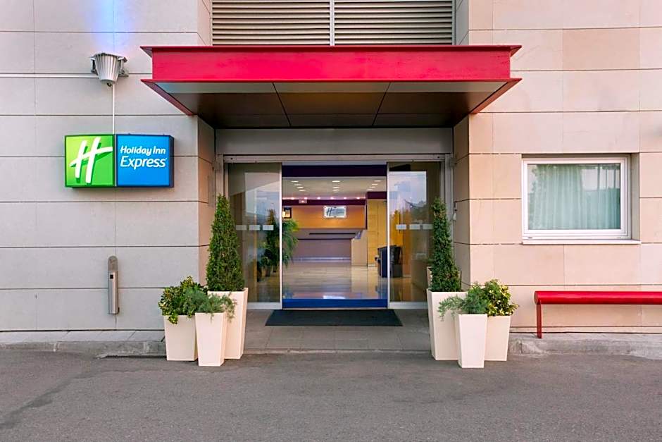 Photo 1 of 50 of Holiday Inn Express Madrid-Alcorcón by IHG