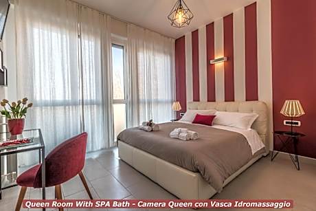 Queen Room with Spa Bath