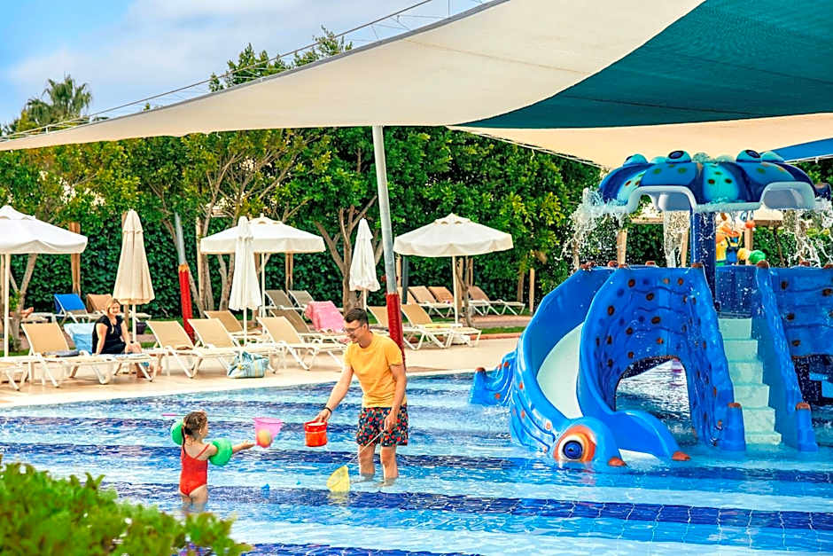 Tui Magic Life Jacaranda