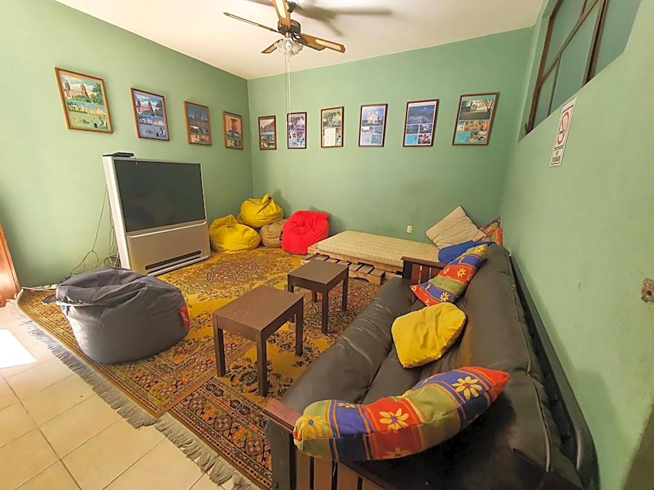 Hierba De Conejo Hostel