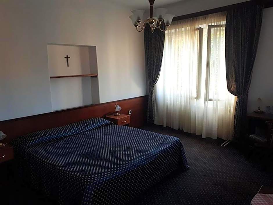 Hotel Mance