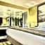 Super 8 by Wyndham Frederick